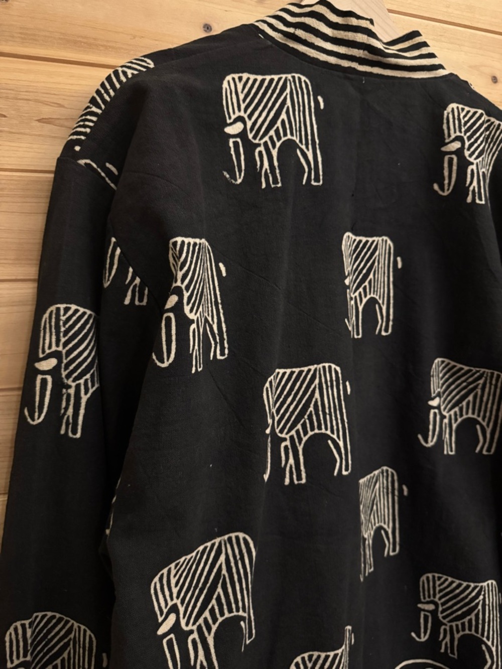 Vintage 90’s Large Art To Wear Thick Cotton Elephant Kimono Robe Pockets Boho - Picture 10 of 11